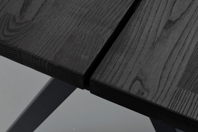 Table à manger 'Carradale' 220x100cm - Noir/Pieds en V