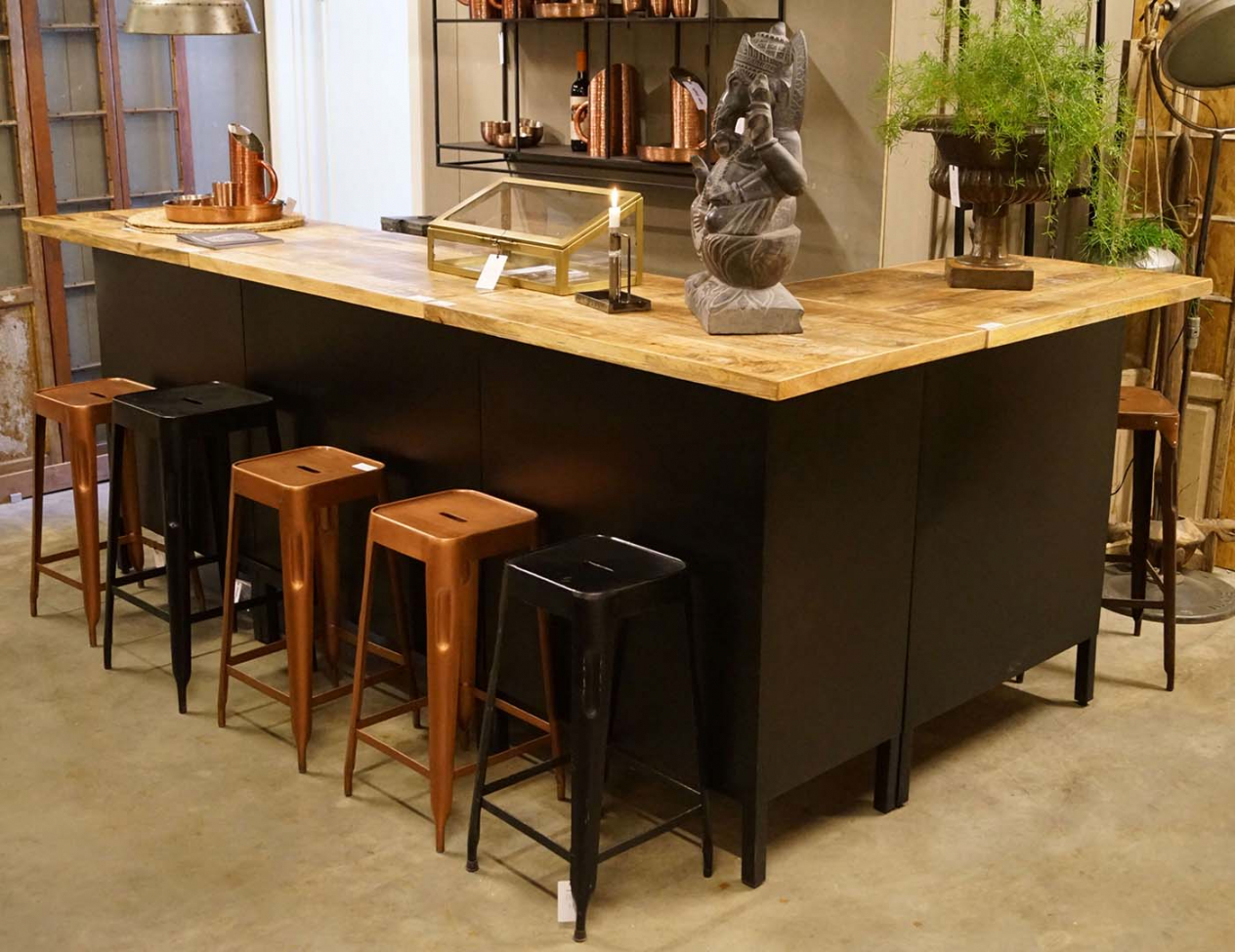 Comptoir 'Zanzibar' - Droit